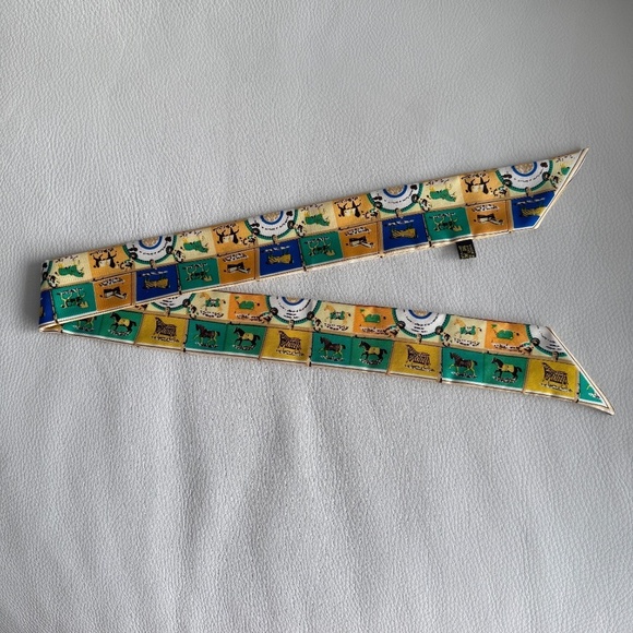 Twilly Scarf - Picture 4 of 8